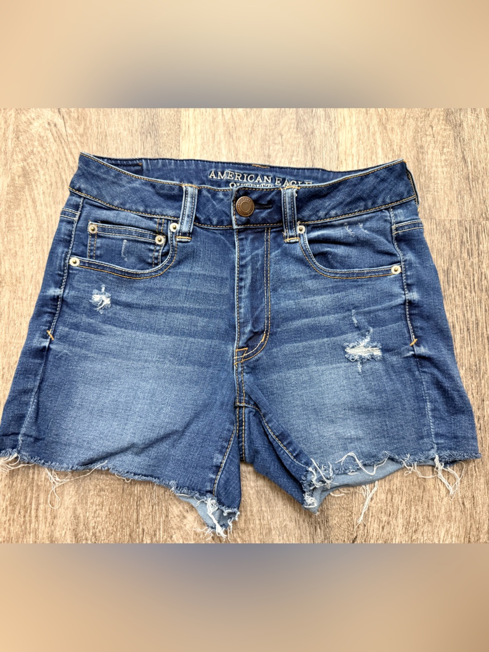 American Eagle Hi-Rise Shortie Super Super Stretch Sz 6 Raw Hem Cut Off distress